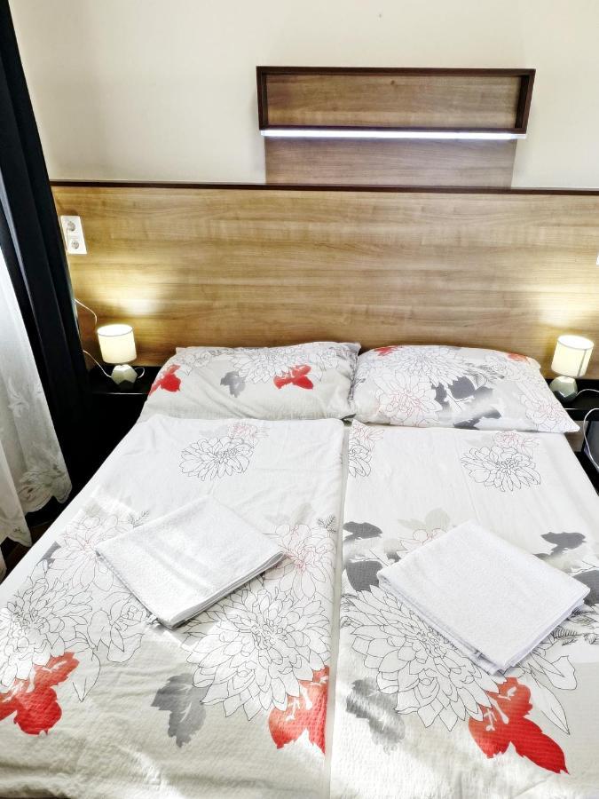 באלאטונפורד Suele Apartments & Rooms מראה חיצוני תמונה